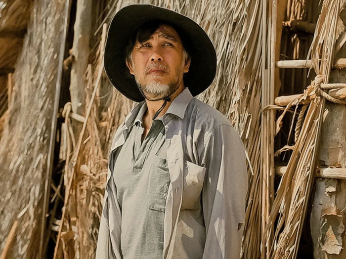 Từ đến Hai Muối, Quyền Linh luôn mang đến cảm giác đời rất thật trong từng vai diễn.