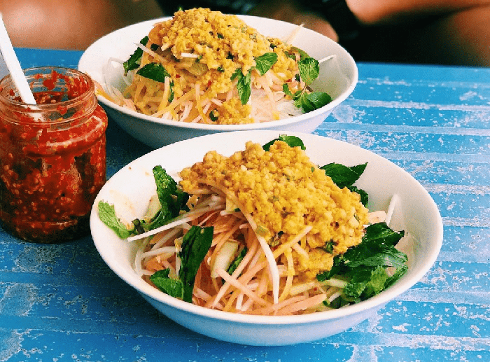 Về quê Thuỷ Tiên ăn món bún đặc trưng, nhiều du khách nói 'thử rồi khó quên' Ảnh 4