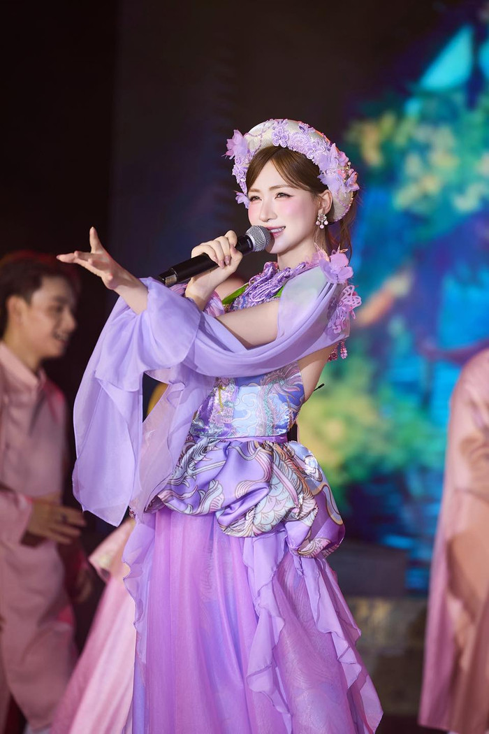 Hòa Minzy công khai niềm hạnh phúc đặc biệt Ảnh 3