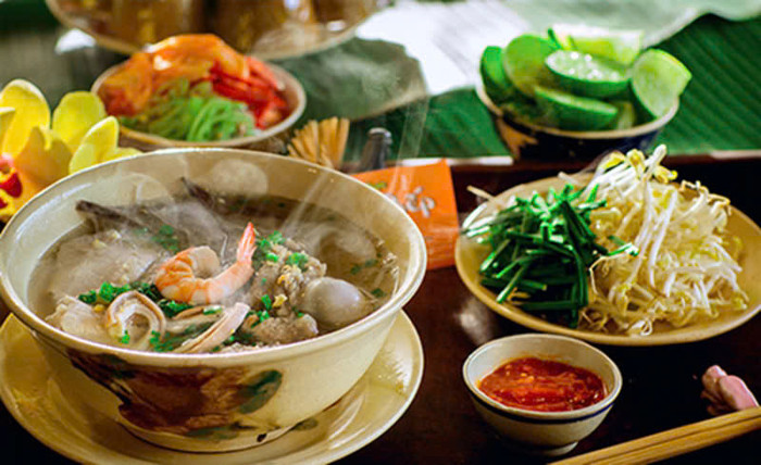 Hủ tiếu Sa Đéc - đặc sản nức tiếng Đồng Tháp.