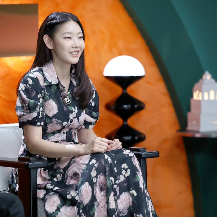 Siêu mẫu Han Hye Jin tái xuất sau 5 tháng ở ẩn để giảm cân.