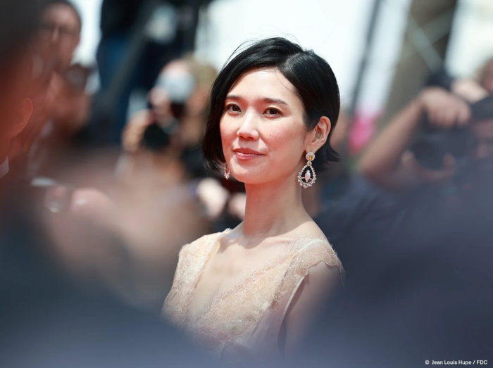 Tao Okamoto trở thành nữ diễn viên Nhật Bản đầu tiên giành giải Nữ diễn viên xuất sắc nhất tại Cannes. Ảnh: FDC&nbsp;