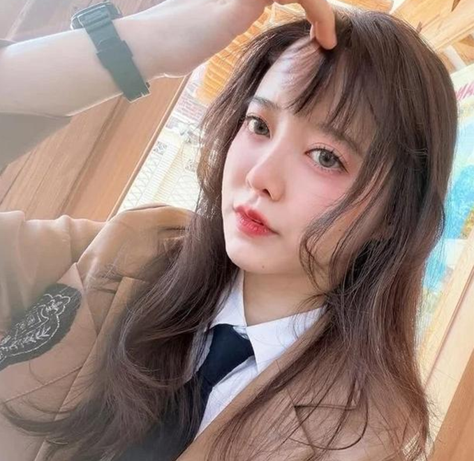 Goo Hye Sun khoe nhan sắc như 'hack tuổi'.