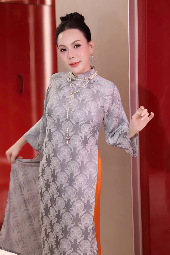 Việt Hương đang trải qua một trong những giai đoạn ấn tượng của sự nghiệp điện ảnh. Ảnh: FBNV