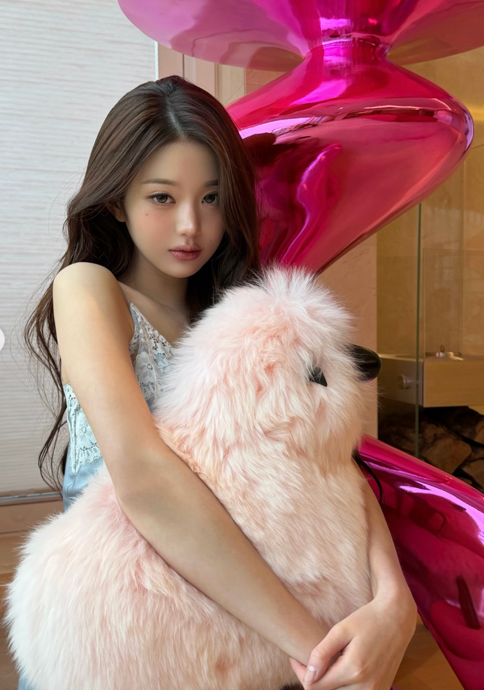 Hình ảnh mới đây của Jang Won Young khiến dân tình trầm trồ.