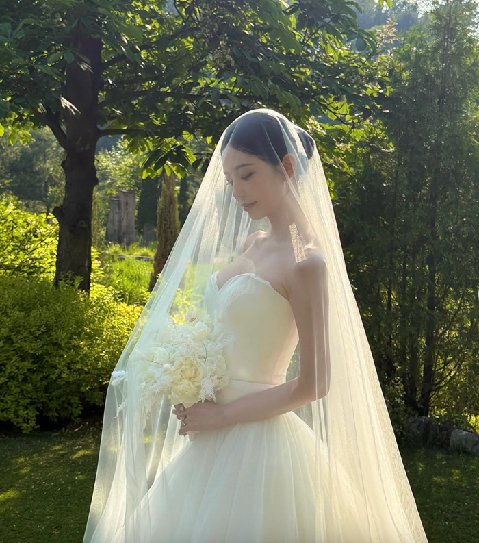 Hậu trường chụp ảnh cưới của người mẫu Yoon Ha Jung Ảnh 2