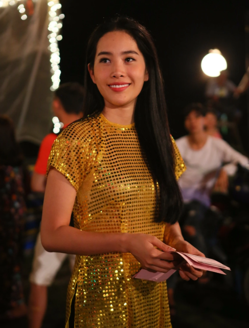 Nam Em chạm ngõ điện ảnh vào năm 2017 với bộ phim Lô Tô.