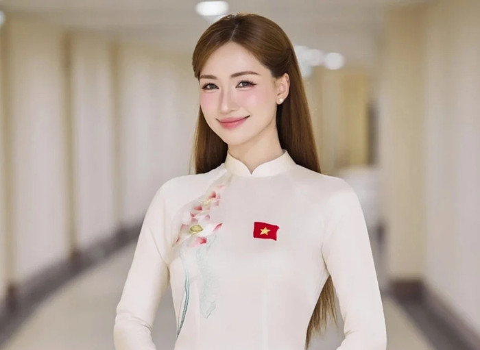 Hoà Minzy quê ở Bắc Ninh - vùng đất nổi tiếng với món bánh phu thê.