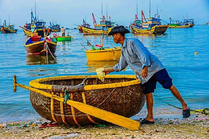 Đà Nẵng quê Mỹ Tâm có một ngôi làng cổ lọt thỏm giữa phố thị, rất đẹp và bình yên Ảnh 2