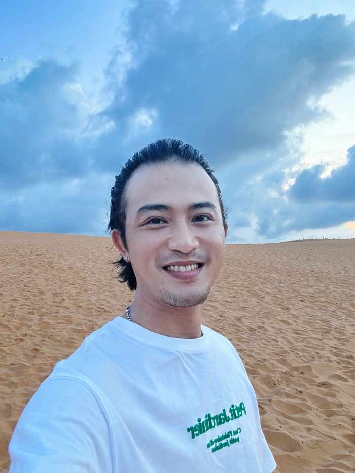 Doãn Quốc Đam đang dần khẳng định vị trí của mình trên địa hạt điện ảnh và nhận được nhiều tình cảm từ khán giả (Ảnh: FBNV).