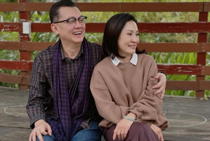 NSƯT Hữu Châu và nghệ sĩ Hồng Đào&nbsp;không chỉ là đồng nghiệp mà còn là những người bạn thân thiết hơn 40 năm trong nghề.&nbsp;