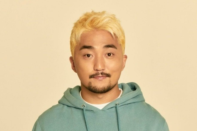 Yoo Byung Jae là nghệ sĩ đa năng của làng giải trí Hàn Quốc. (Ảnh Sports Chosun)