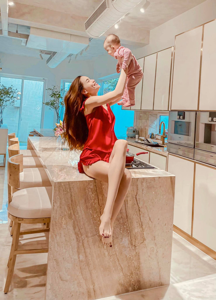 Bên trong nhà của Hồ Ngọc Hà.