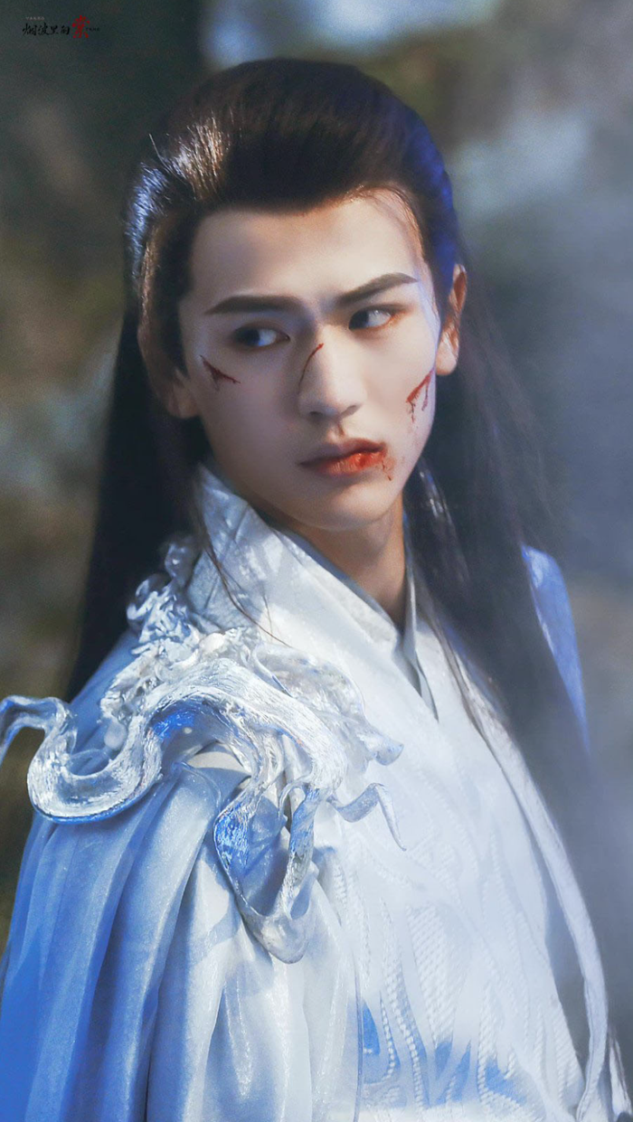 Trương Lăng Hách gây thương nhớ với tạo hình tiên quân Trường Hành trong Thương Lan Quyết. Ảnh: NSX