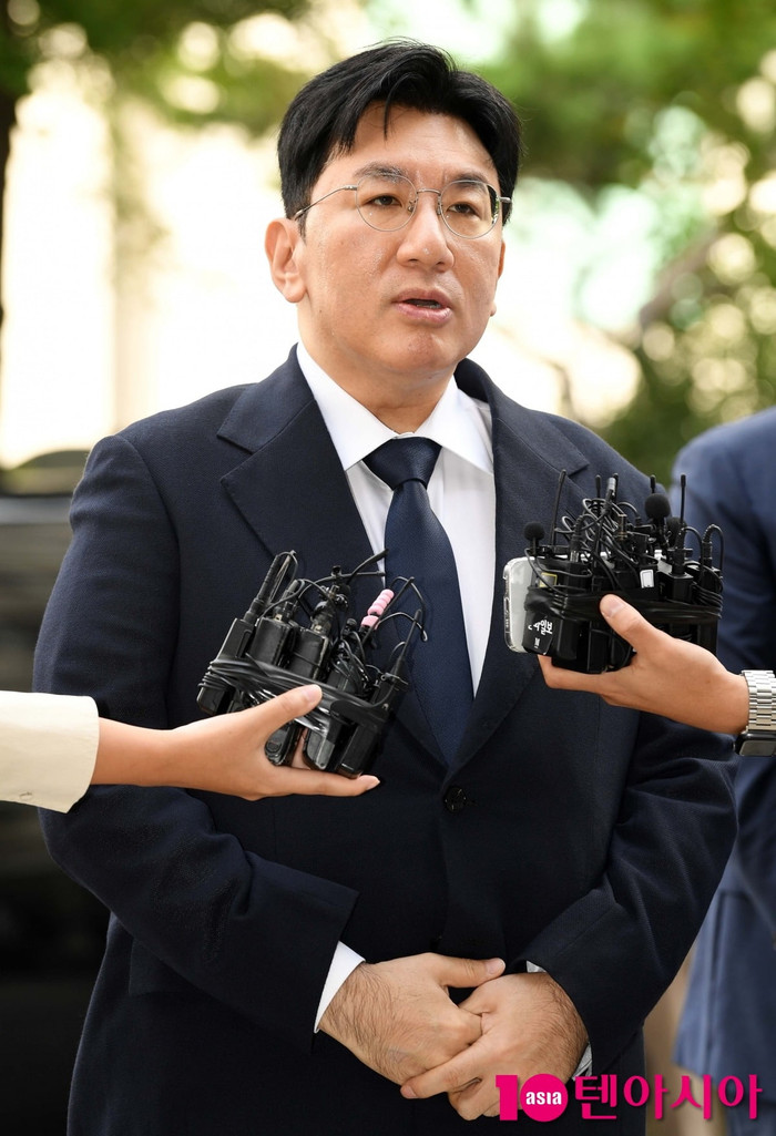 Bang Si Hyuk và bài toán đạo đức của 'đế chế' HYBE Ảnh 5