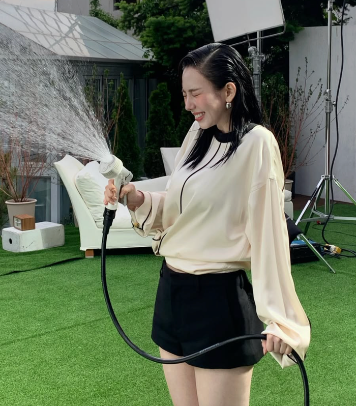 Hình ảnh đầy tinh nghịch của Karina.