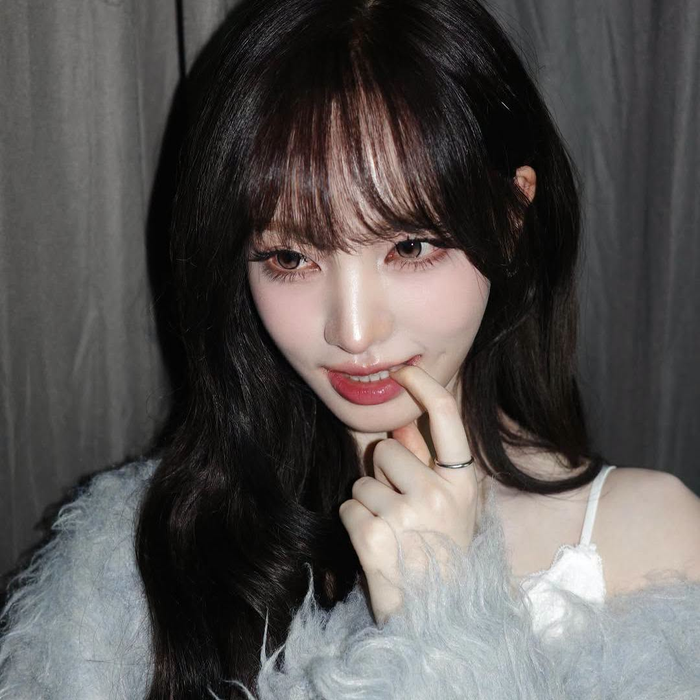 Liz (IVE) 'đốn tim' người hâm mộ với loạt ảnh xinh như búp bê Ảnh 2