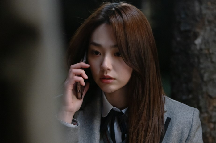 Hiện tại, Kang Mina đang tập trung cho hoạt động diễn xuất.