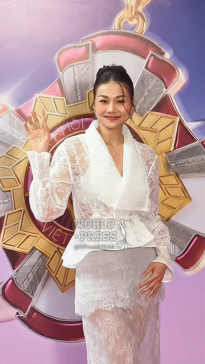 Siêu mẫu Thanh Hằng toát lên khí chất đầy cuốn hút. Ảnh chụp màn hình TikTok World Press Official.