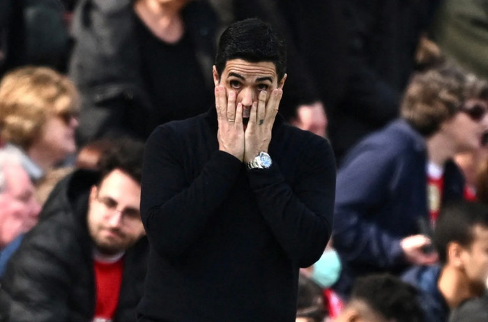 HLV Arteta đối diện bài toán thể lực trước PSG. Ảnh: Reuters