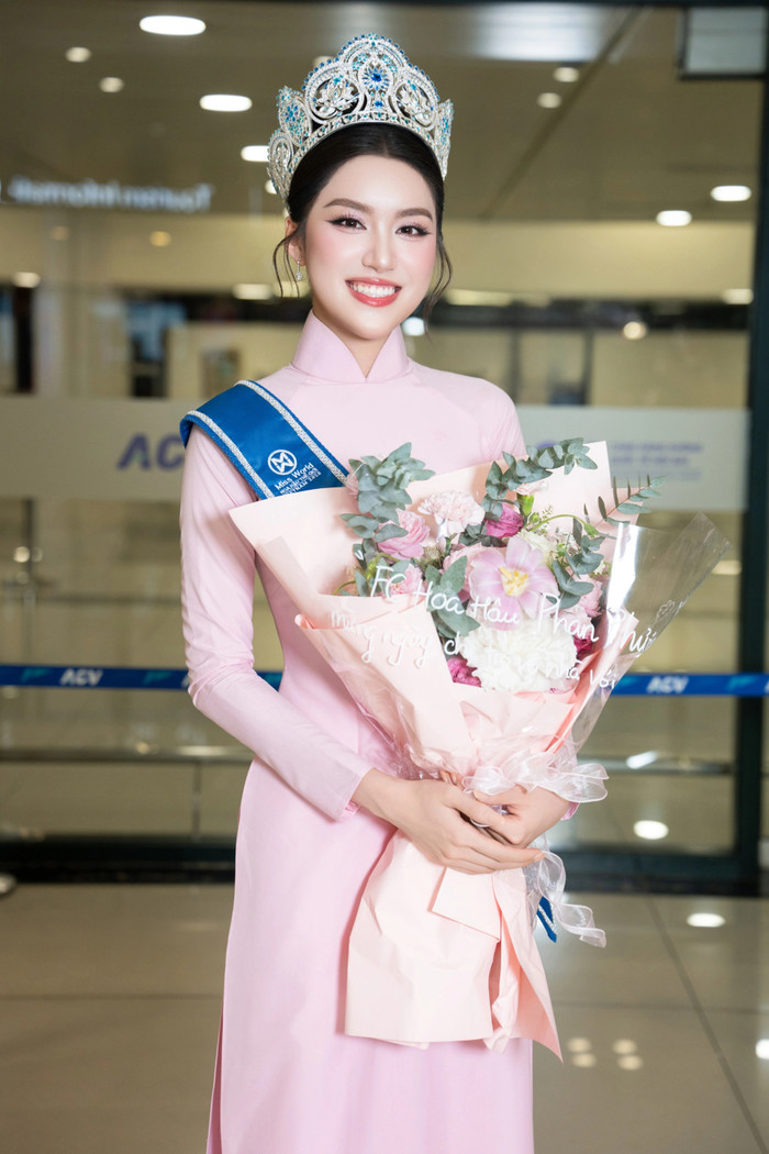 Hoa hậu Phan Phương Oanh.