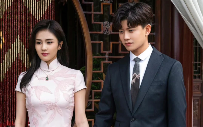 Là phần hiện đại tiếp nối của Châu Sinh Như Cố, bộ phim mang màu sắc tình cảm sâu lắng. Nhân vật Thời Nghi - một nữ diễn viên lồng tiếng và Châu Sinh Thần - giáo sư hóa học, dường như có mối liên kết định mệnh dù chỉ mới gặp nhau ở hiện tại. Cả hai cùng đồng hành trong cuộc sống, đối mặt với những thử thách gia đình và sự nghiệp, từ đó xây dựng một mối quan hệ bền chặt, nhẹ nhàng nhưng giàu cảm xúc.