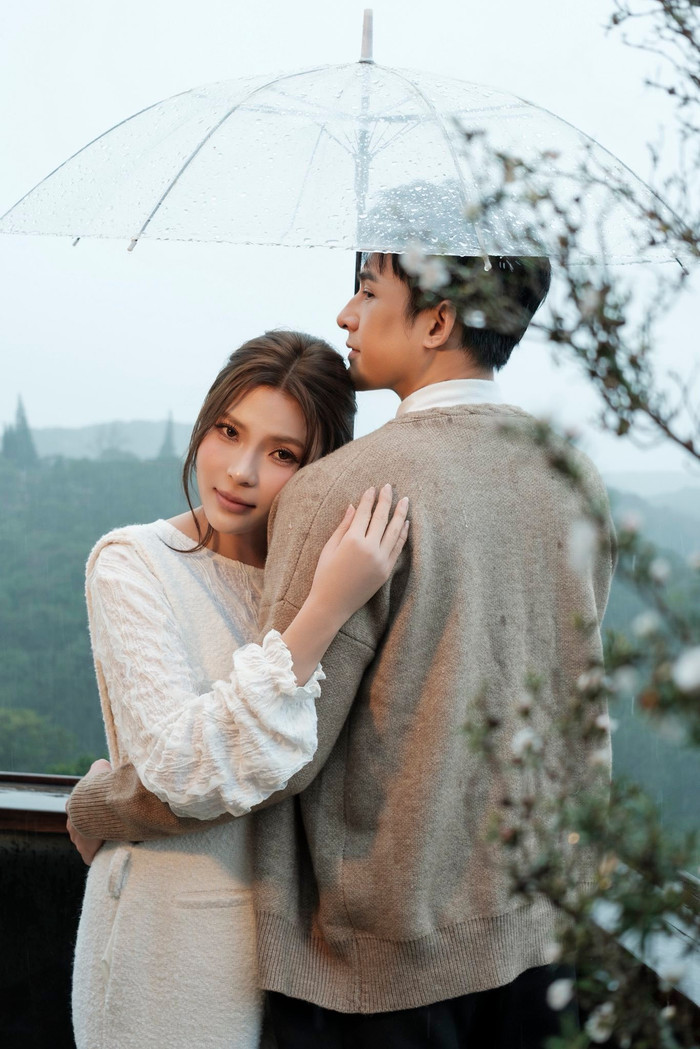 Thúy Diễm cho biết phim do Lương Thế Thành đóng vai chính, thể hiện nhân vật ngoại tình, sắp kết thúc.