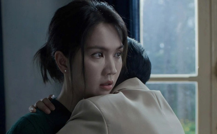 Các phân cảnh kinh dị trong phim bị đánh giá là lạm dụng jump-scare nhưng chưa mang lại hiệu quả cao về mặt thắt nút câu chuyện. Ảnh: NSX