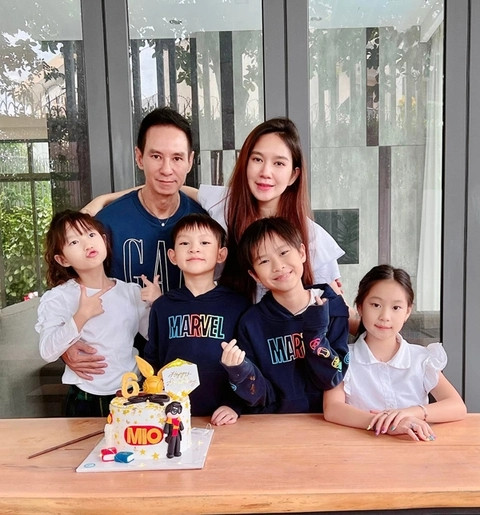 Gia đình hạnh phúc đáng ngưỡng mộ của Lý Hải - Minh Hà