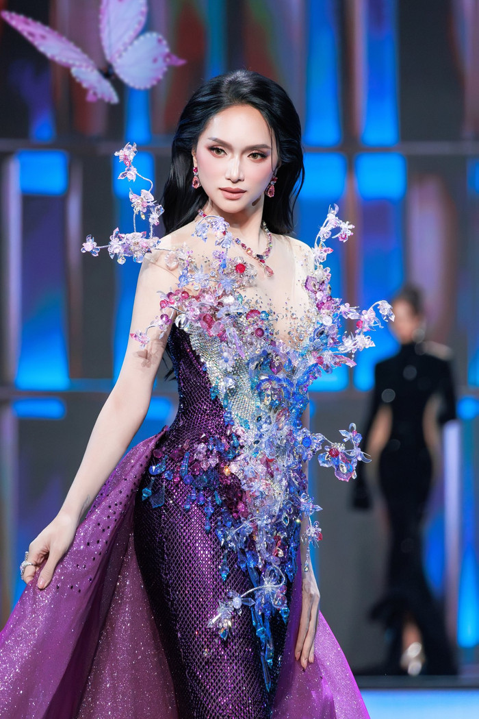 Hương Giang sắp bước vào đêm thi chung kết MGI All Stars.