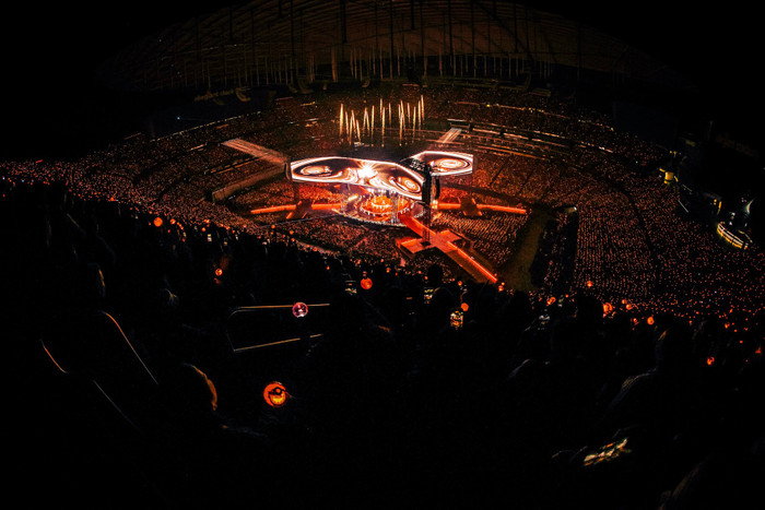 840.000 khán giả, vé bán sạch tuyệt đối: BTS đang viết lại lịch sử concert thế giới Ảnh 3