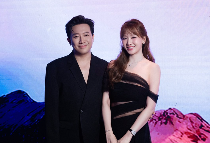 Trấn Thành và Hari Won đã gần một thập kỷ chưa tái hợp trên màn ảnh rộng với vai trò cặp đôi chính. Ảnh: FBNV
