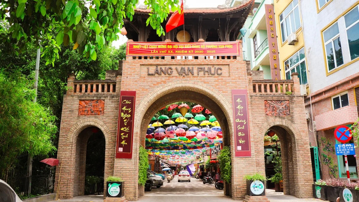 Ít ai biết, Hà Nội quê Phương Oanh vẫn còn những ngôi làng lưu giữ gần như nguyên vẹn vẻ đẹp hàng trăm năm tuổi Ảnh 8