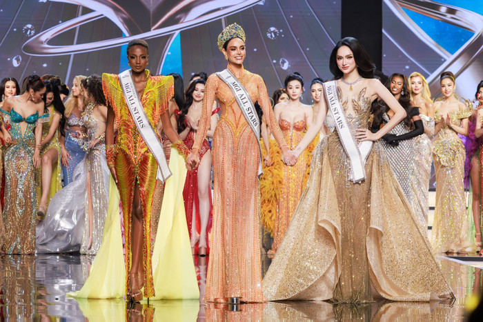 Hương Giang đoạt danh hiệu Á hậu 2 MGI All Stars.