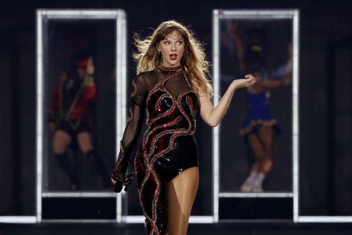 Con số 11 tỷ giúp Taylor Swift làm nên kỳ tích Ảnh 2
