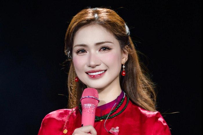 Cái giá quá đắt cho Hòa Minzy Ảnh 4