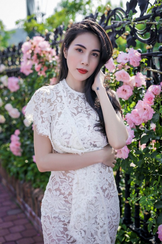 Ca sĩ Thủy Tiên từ bỏ tài sản quan trọng để chọn hạnh phúc mới Ảnh 5