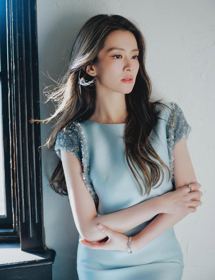 Phía nữ diễn viên Trần Hạo Vũ đã lên tiếng phủ nhận tin đồn cô ngoại tình. Ảnh: IGNV