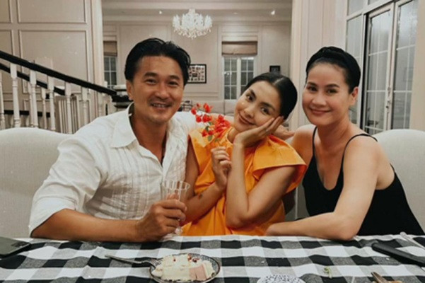 Tăng Thanh Hà cùng 2 tri kỷ là Quốc Cường và Thân Thúy Hà.&nbsp;