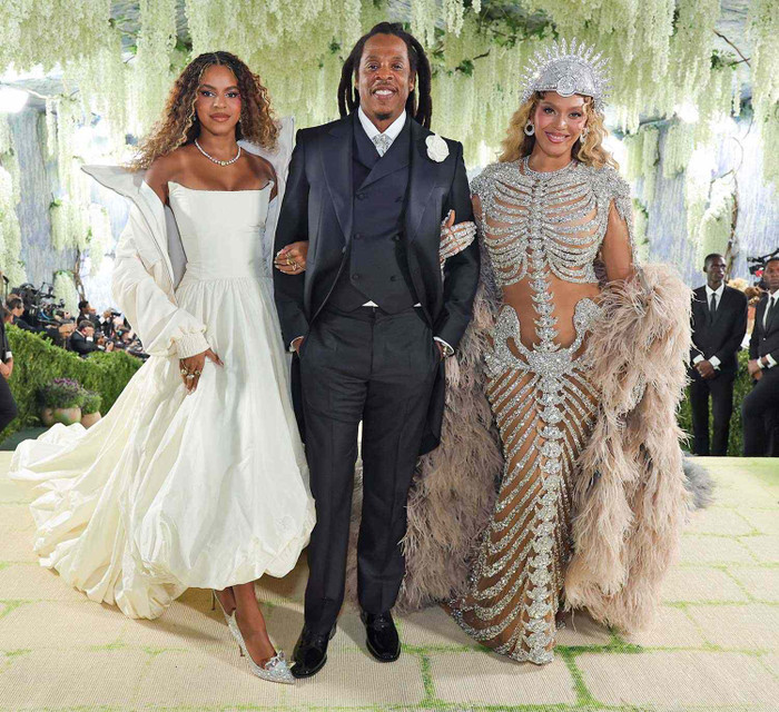 Beyoncé tái xuất Met Gala sau 10 năm, đẳng cấp 'nữ hoàng' khó ai thay thế Ảnh 1