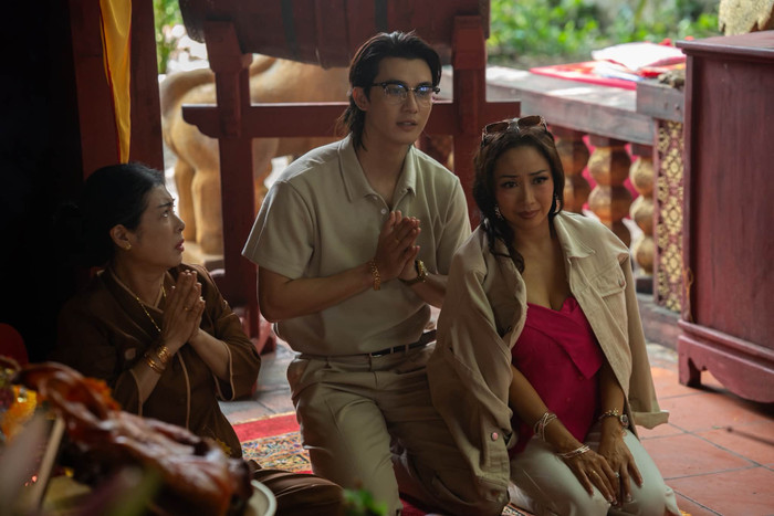 NSƯT Ốc Thanh Vân gây ấn tượng mạnh với vai Jennifer khi đóng cặp với Trần Ngọc Vàng sau thời gian dài vắng bóng màn ảnh. Ảnh: FBNV