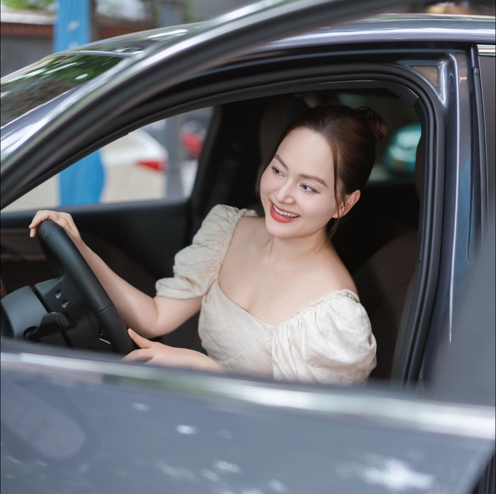 Lan Phương sở hữu tài sản điện ảnh nghìn tỷ trong suốt 2 thập kỷ làm nghề. Ảnh: FBNV