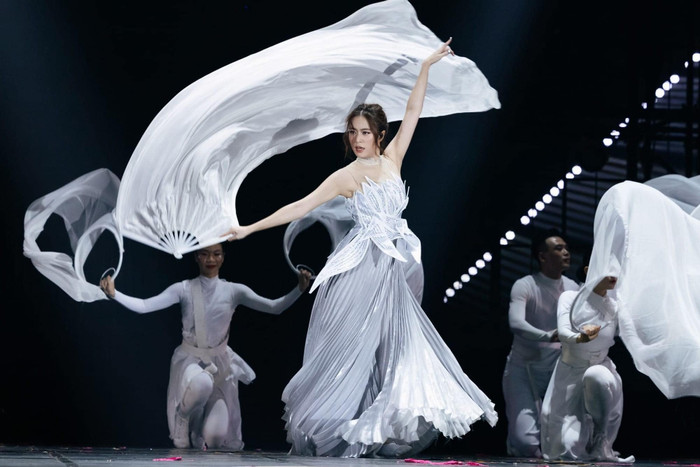 Khó có hy vọng với Hoàng Thùy Linh Ảnh 4