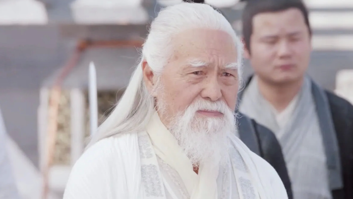 Trương Tam Phong trong Ỷ Thiên Đồ Long Ký . Ảnh: Sohu