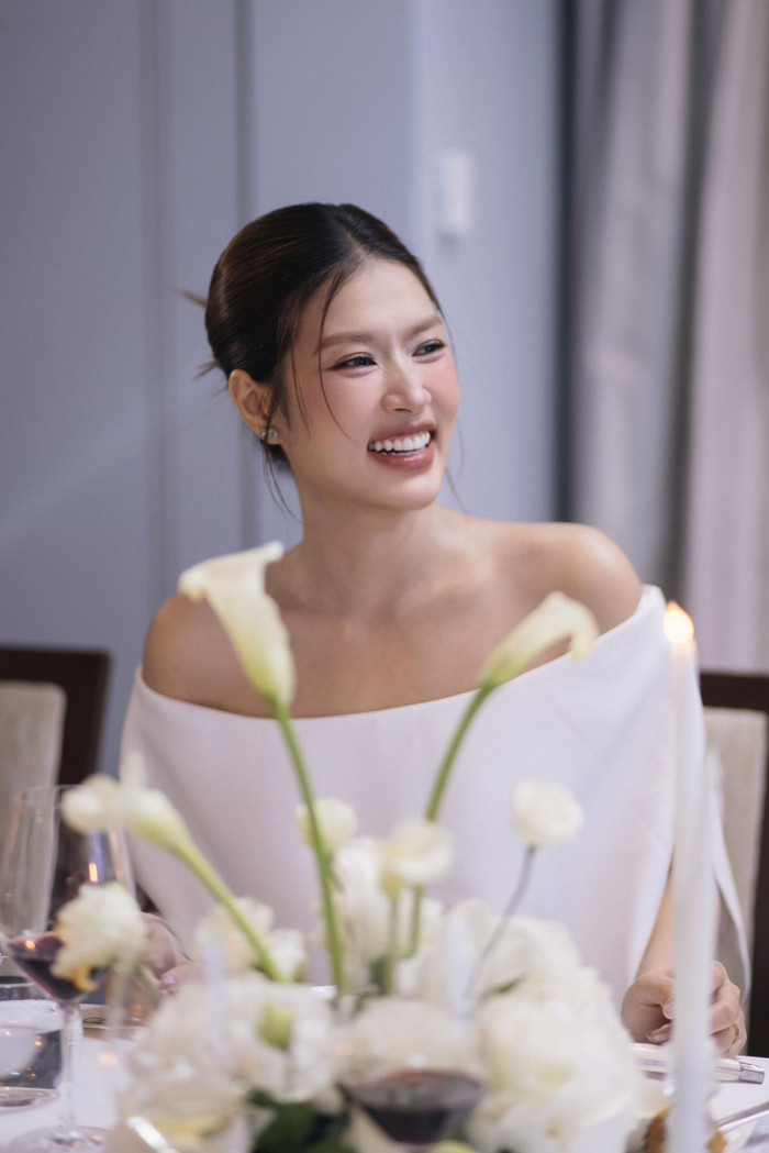 Đoàn Thiên Ân luôn thể hiện sự khéo léo, cởi mở khi xuất hiện trước khán giả. Ảnh: FBNV