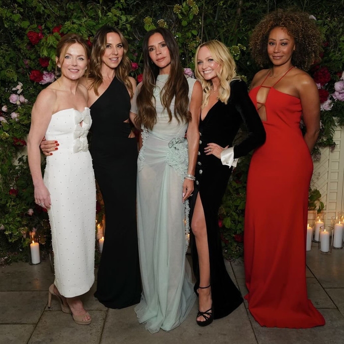 Mel C tuyên bố chưa từ bỏ hy vọng về Spice Girls Ảnh 5
