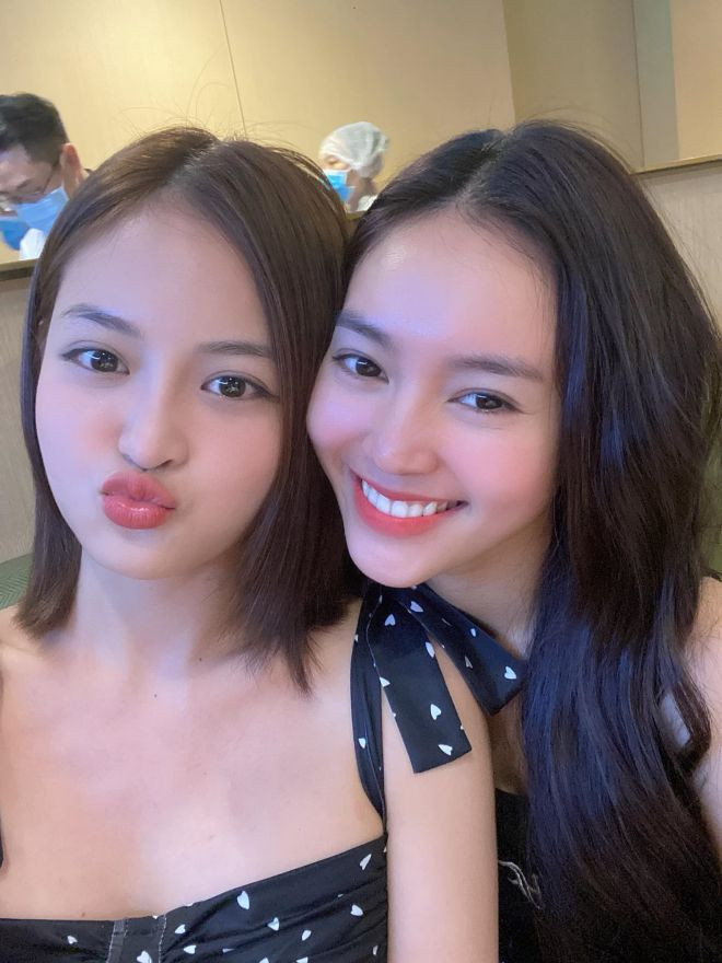 Thùy Anh từng khẳng định Ninh Dương Lan Ngọc là một trong những người bạn thân thiết nhất của cô trong showbiz.