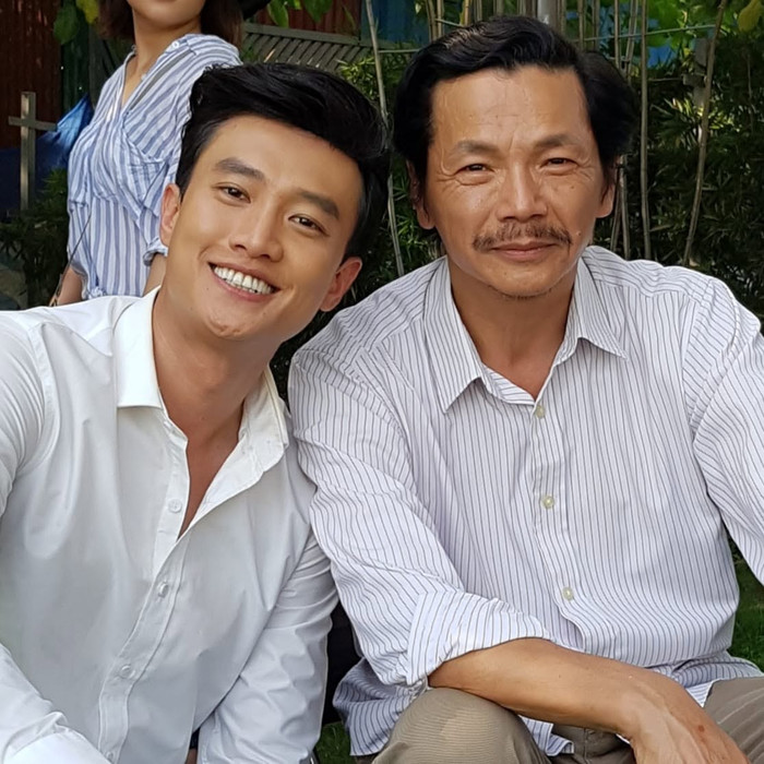 Hình ảnh của NSND Trung Anh và Quốc Trường cách đây 7 năm (Ảnh: FBNV).