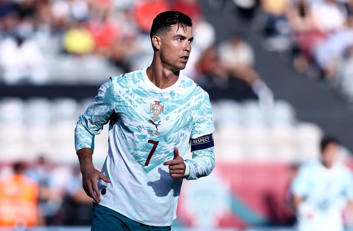 Cristiano Ronaldo dẫn đầu nhóm cầu thủ ngoài 40 tuổi tại World Cup 2026, minh chứng tuổi tác chưa thể cản bước huyền thoại. Ảnh: Reuters