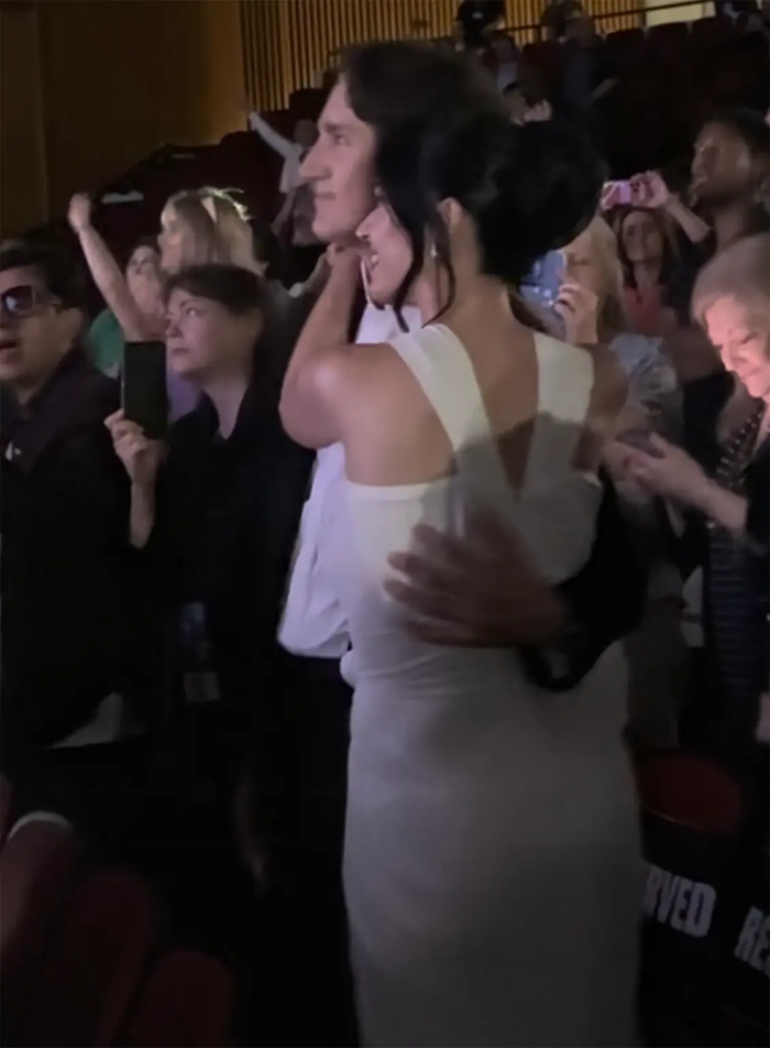 Katy Perry và Justin Trudeau công khai tình cảm Ảnh 1